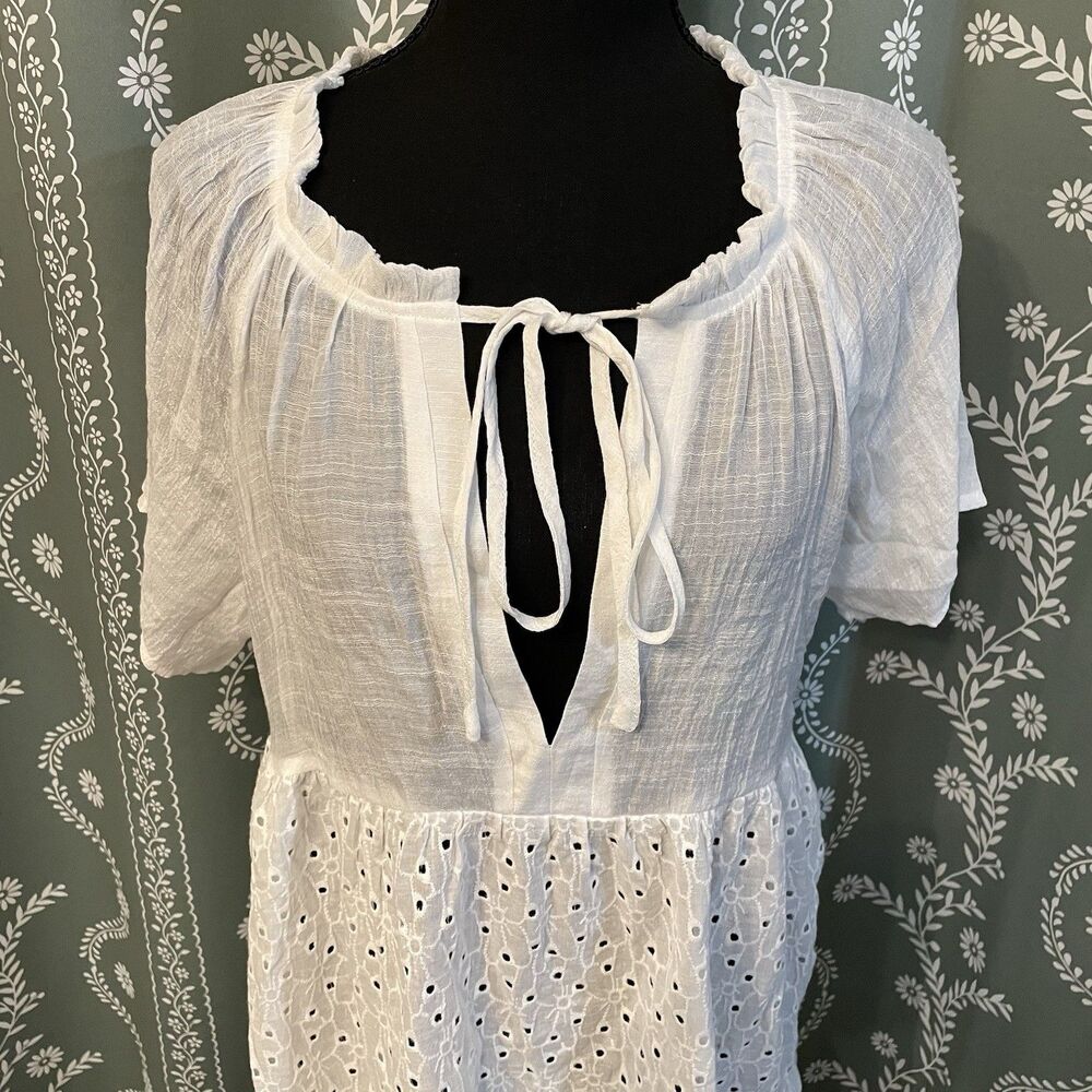 NEW CUPSHE Floral Eyelet Tie Neck Babydoll Dress White Bathing Suit Cover Small - Picture 3 of 11